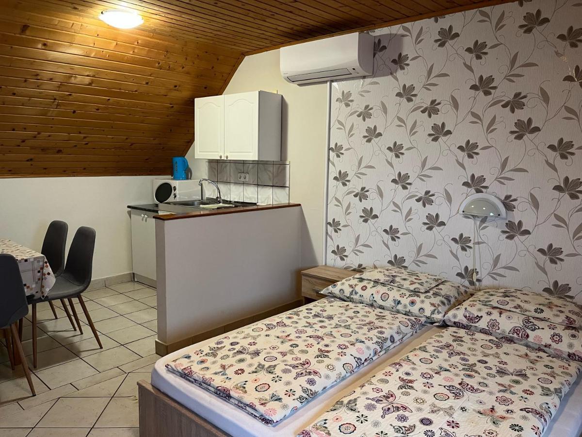 Ibolya Vendégház Kehidakustány Exterior foto